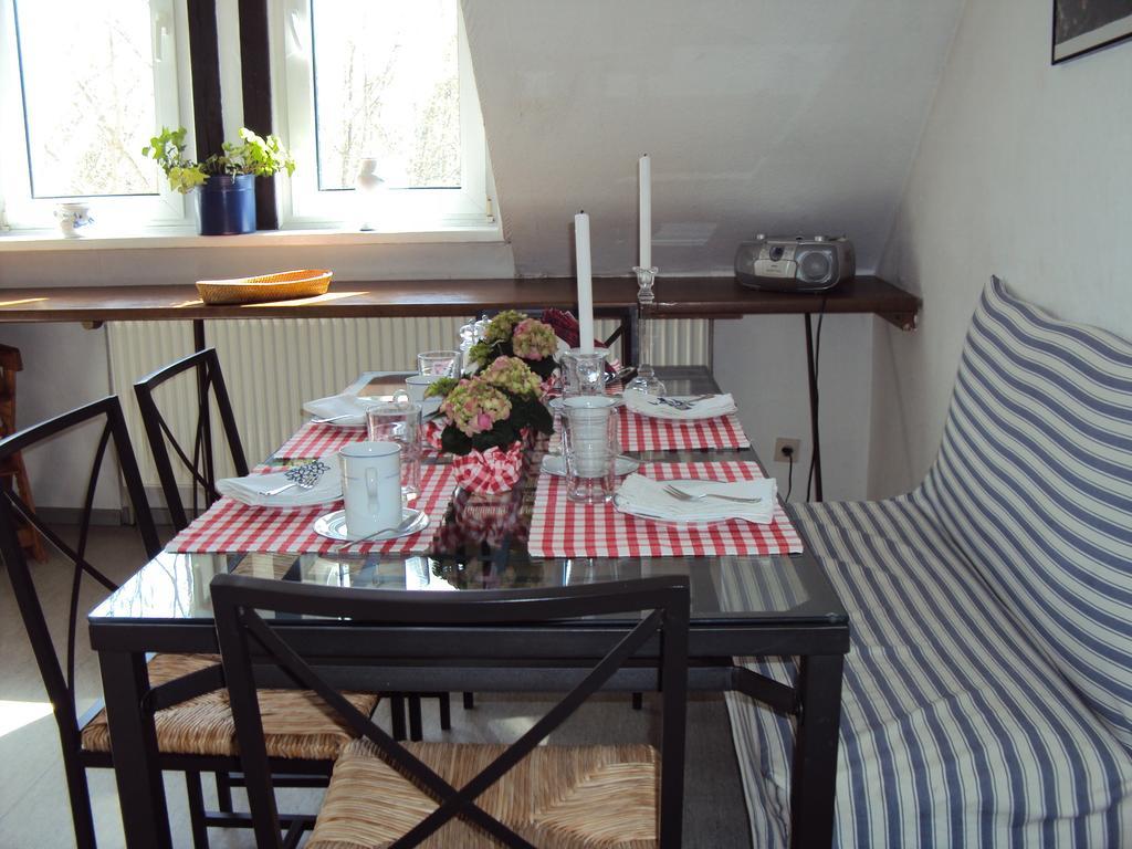 Farm Stay Hof Auf Der Wurp Harrierwurp Bagian luar foto